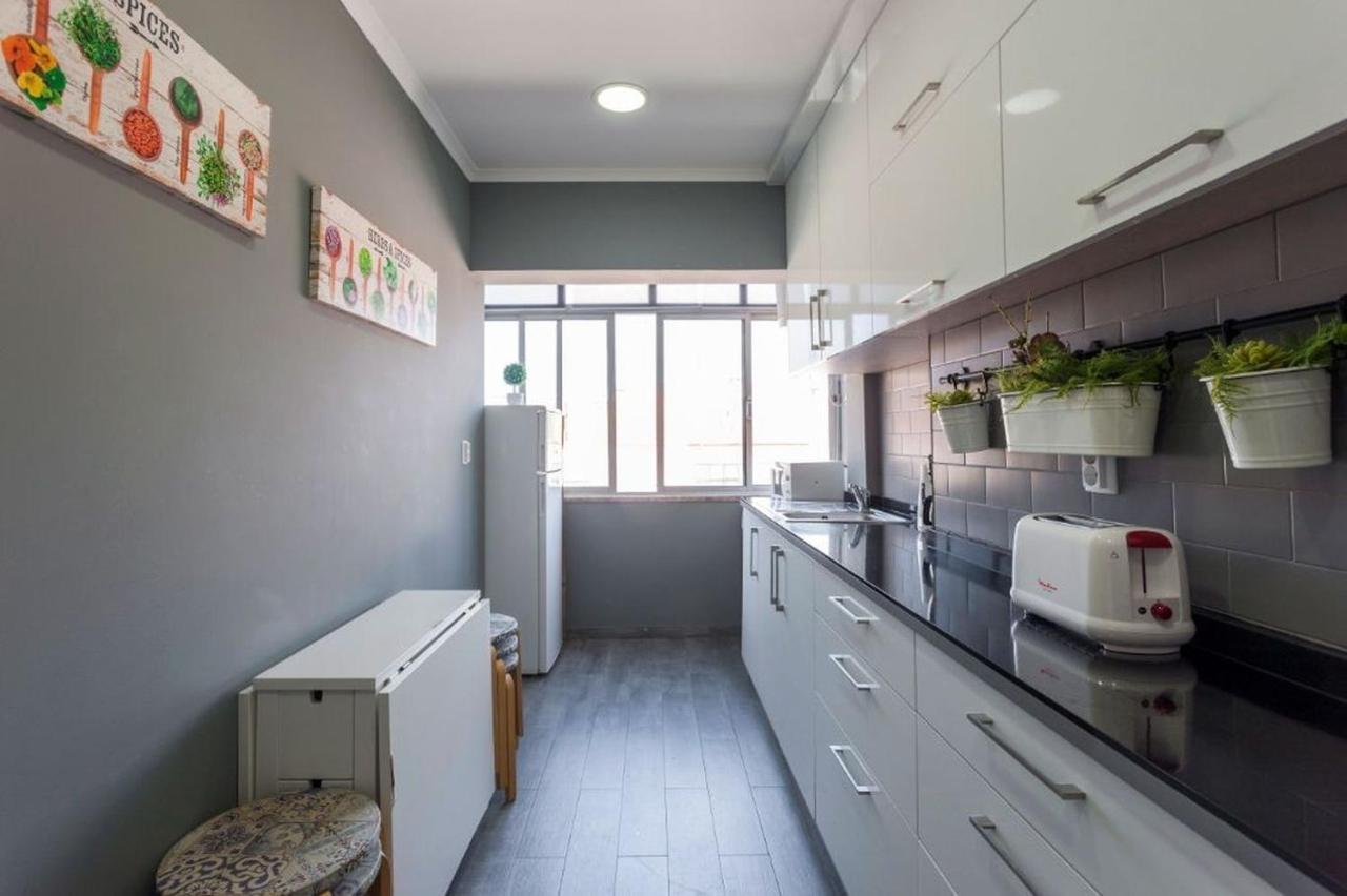 Be Local - Apartment With 2 Bedrooms In Moscavide - Лісабон Екстер'єр фото