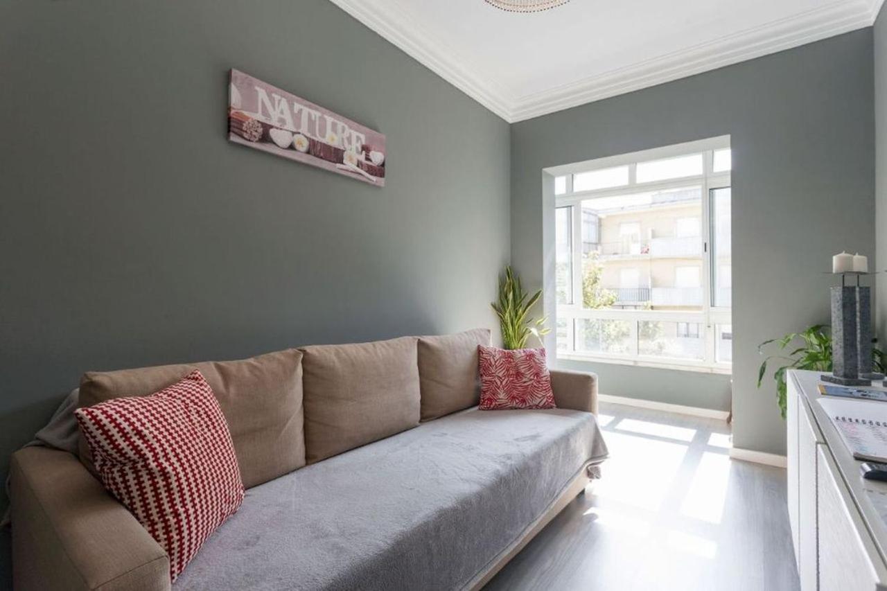 Be Local - Apartment With 2 Bedrooms In Moscavide - Лісабон Екстер'єр фото